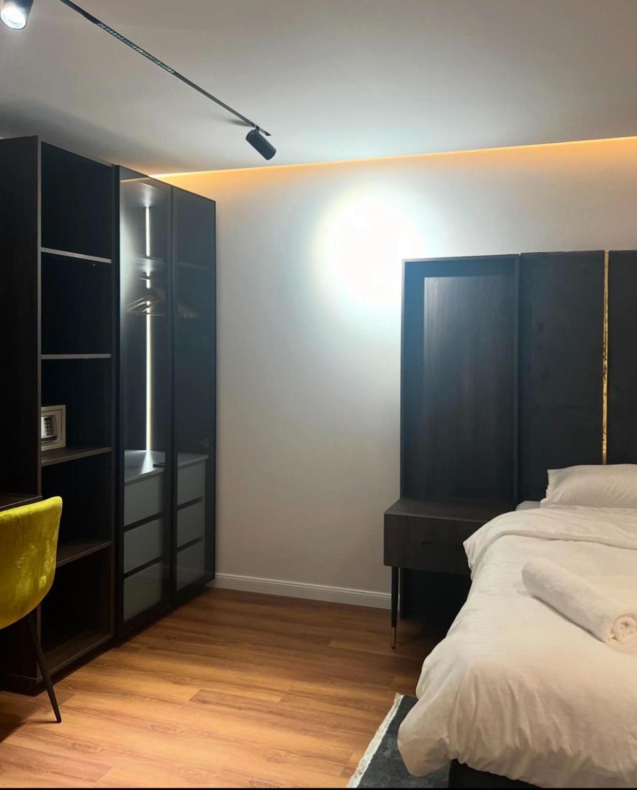 Hotel Europa Prishtina Pristina Eksteriør bilde